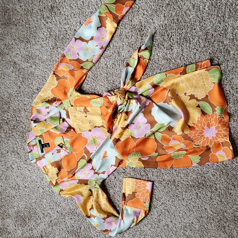 Forever 21 70s Inspired Dress floral size small